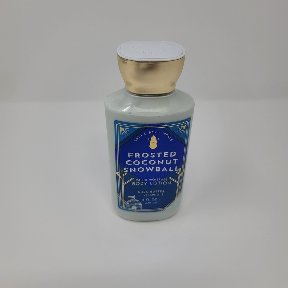 Bath & Body Works Frosted Coconut Snowball Body Lotion 8 fl oz Holiday